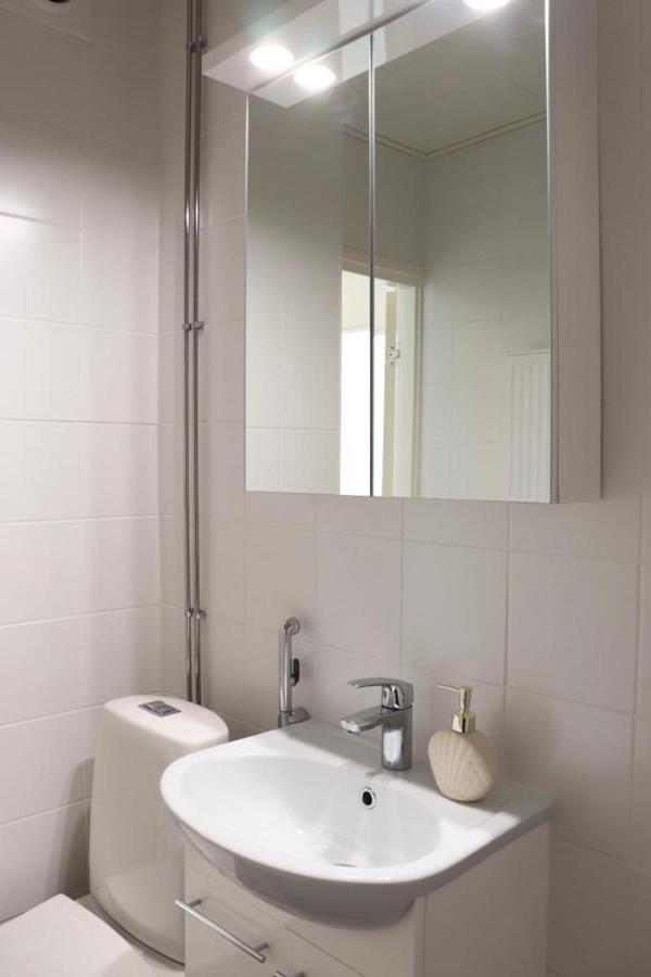 Asunto Koivunoksa Apartment ลาห์ตี ภายนอก รูปภาพ